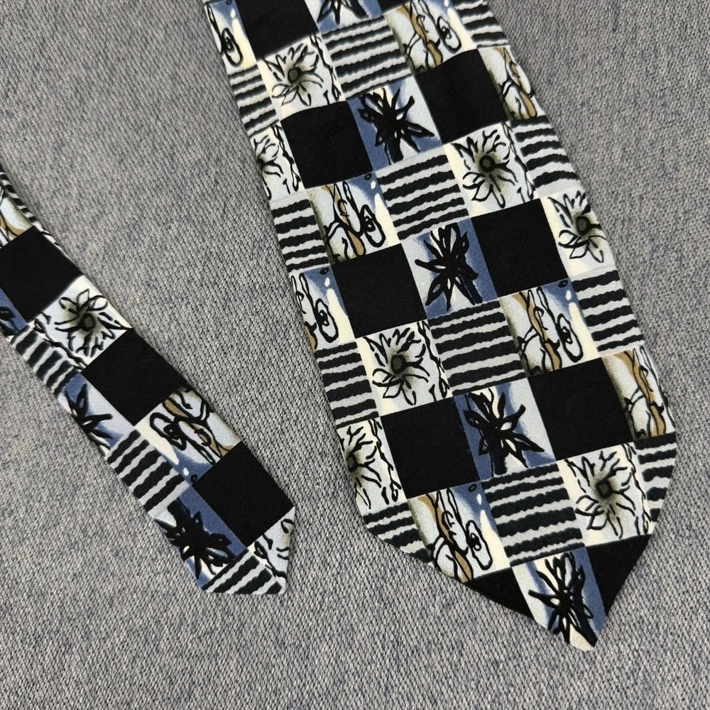 Vintage J. Garcia Collection Fourteen Banyan Trees 100% Silk Necktie Blue White